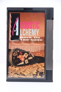 Acoustic Alchemy - Back On The Case (DCC)